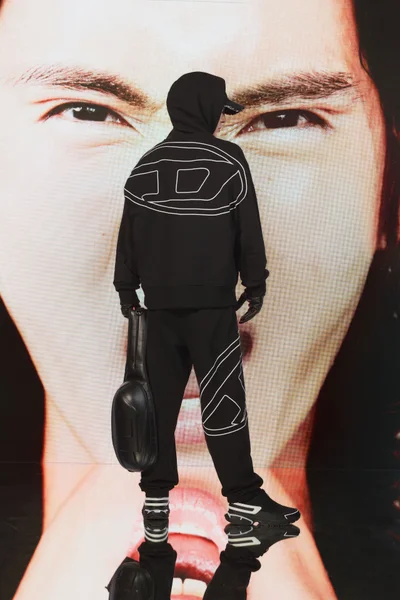 Look 38